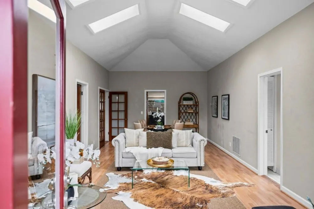 226 Walnut Street Pacific Grove, CA 93950