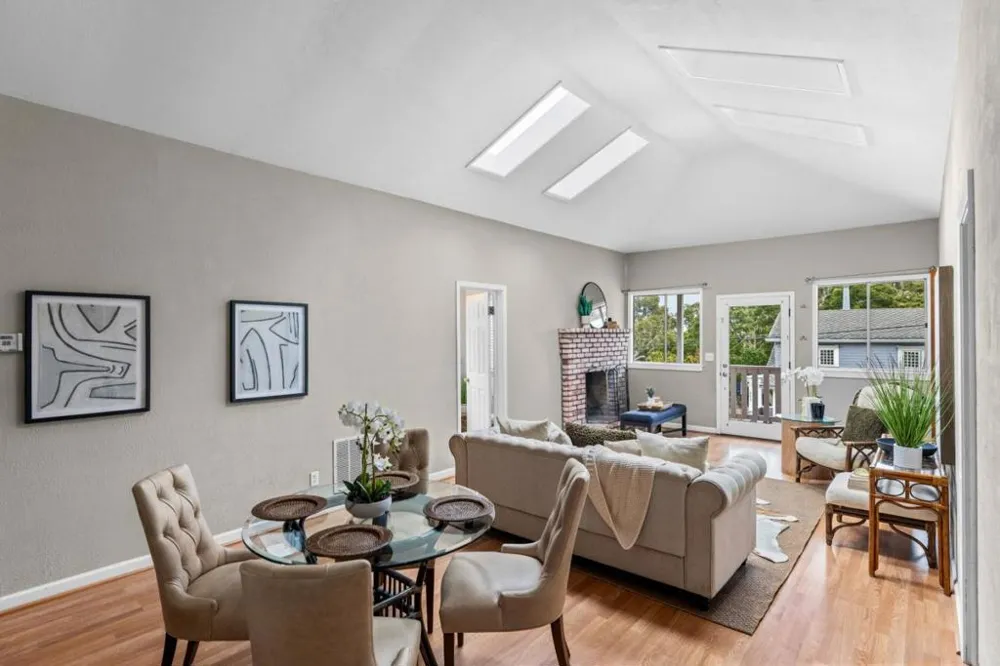 226 Walnut Street Pacific Grove, CA 93950