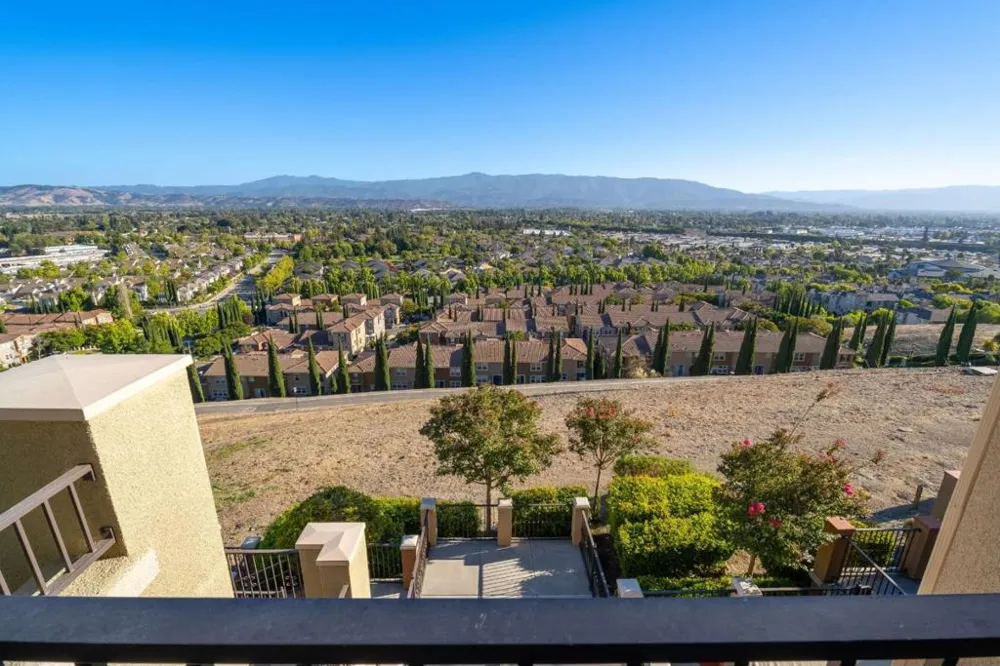 290 Casselino Drive San Jose, CA 95136