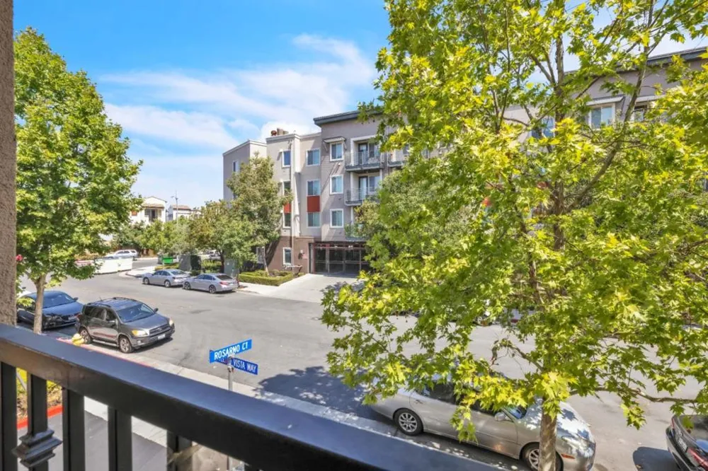 2799 Montecito Vista Way San Jose, CA 95111