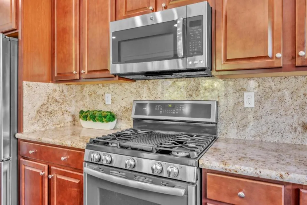 2799 Montecito Vista Way San Jose, CA 95111