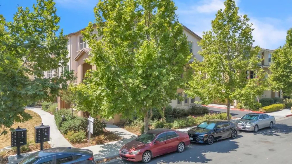 2799 Montecito Vista Way San Jose, CA 95111