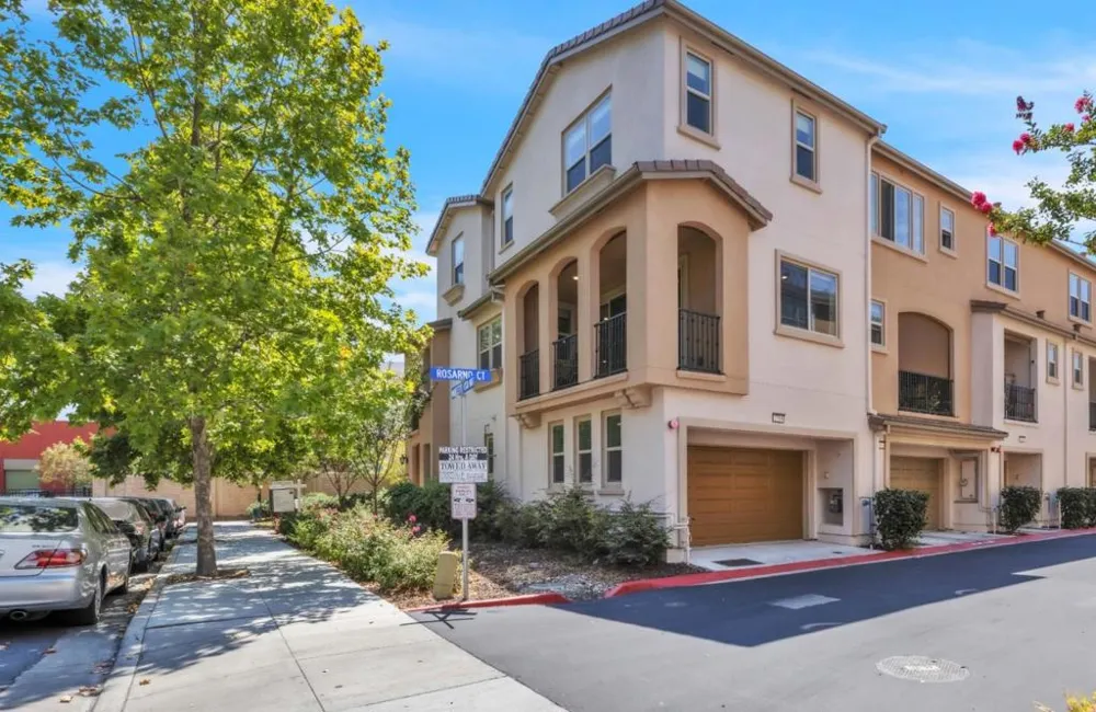 2799 Montecito Vista Way San Jose, CA 95111
