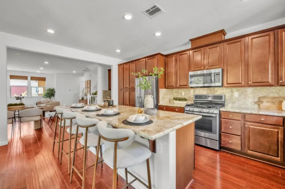 2799 Montecito Vista Way San Jose, CA 95111