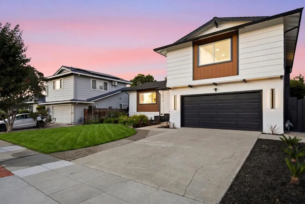 5016 Las Cruces Court San Jose, CA 95118