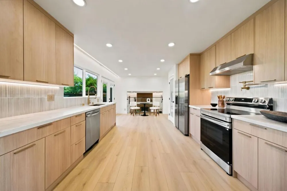 5016 Las Cruces Court San Jose, CA 95118