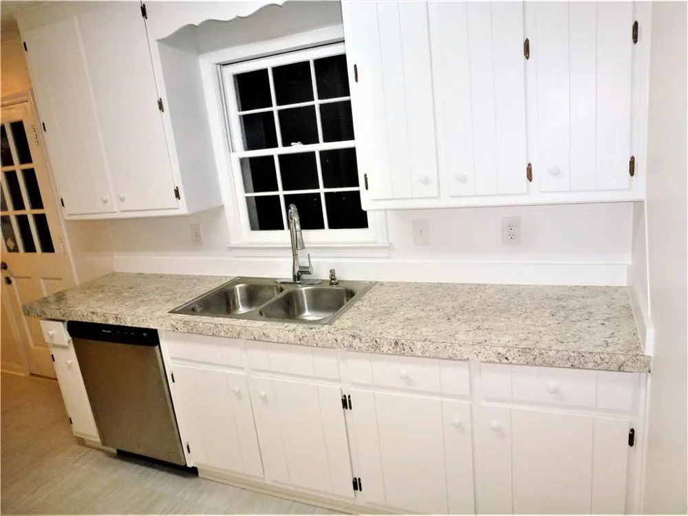 382 Cross Creek Place Auburn, GA 30011