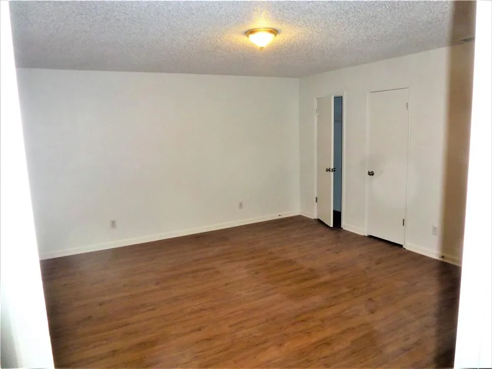 382 Cross Creek Place Auburn, GA 30011