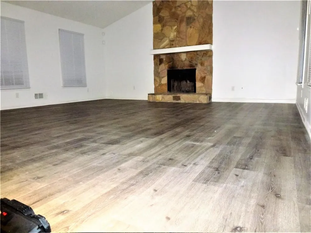 382 Cross Creek Place Auburn, GA 30011