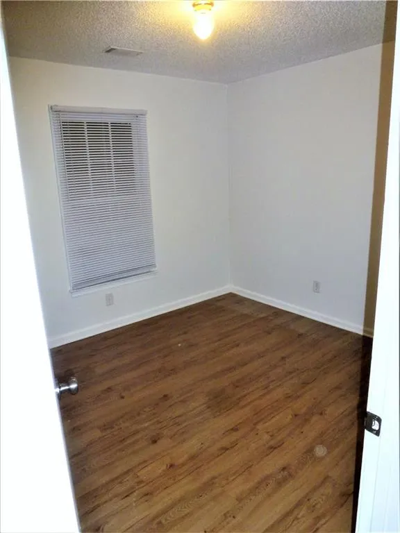 382 Cross Creek Place Auburn, GA 30011