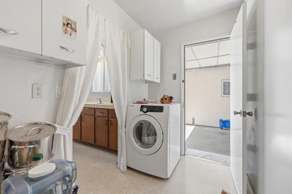 608 Bronte Avenue Watsonville, CA 95076