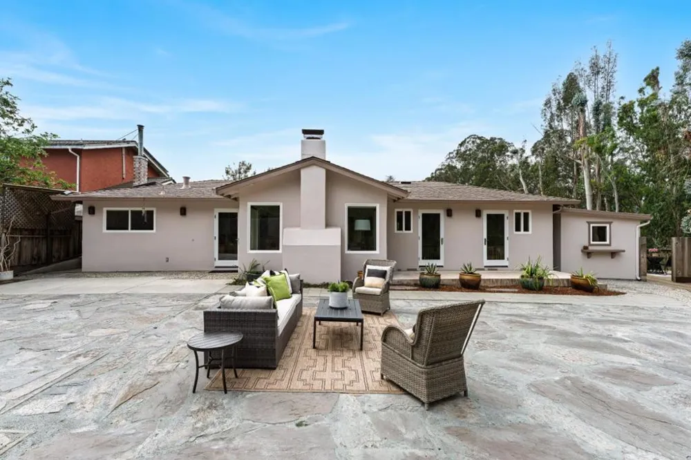 250 Segre Place Santa Cruz, CA 95060
