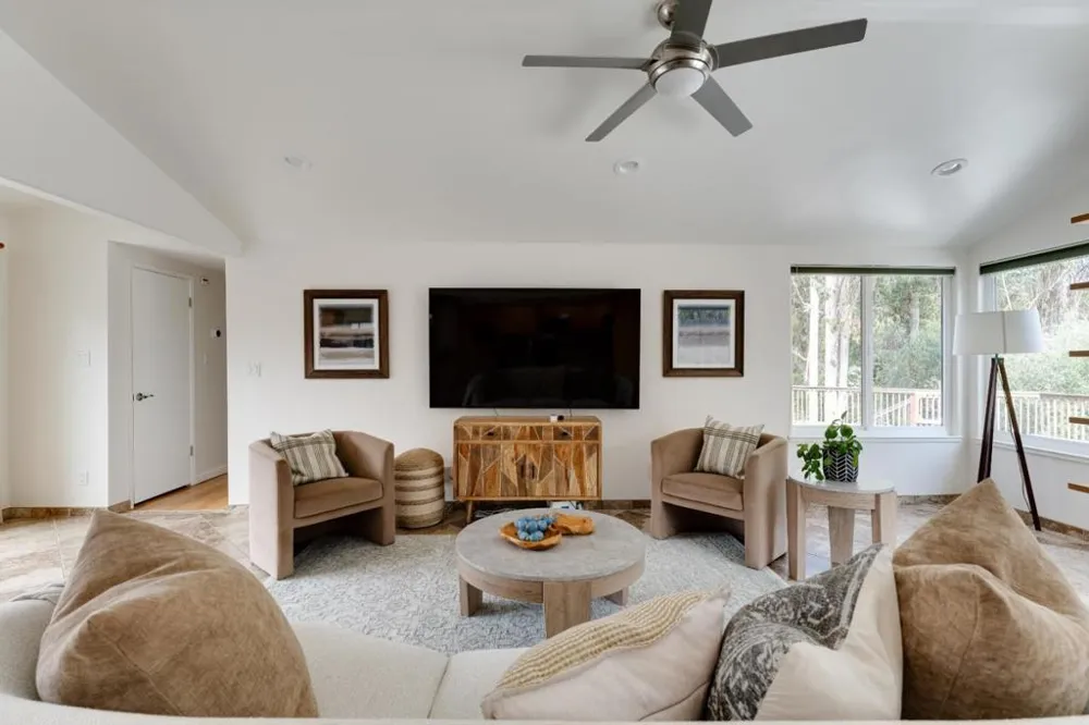 250 Segre Place Santa Cruz, CA 95060