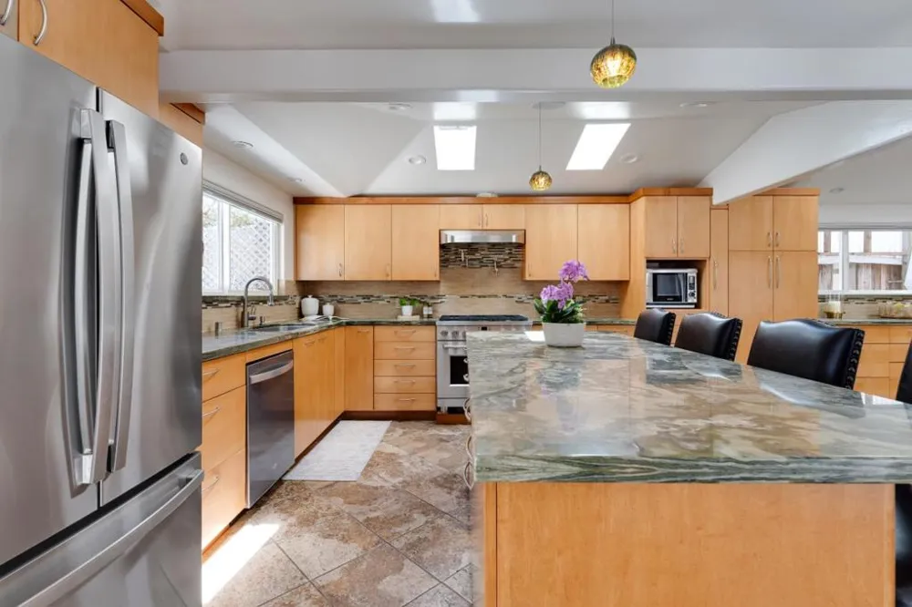 250 Segre Place Santa Cruz, CA 95060