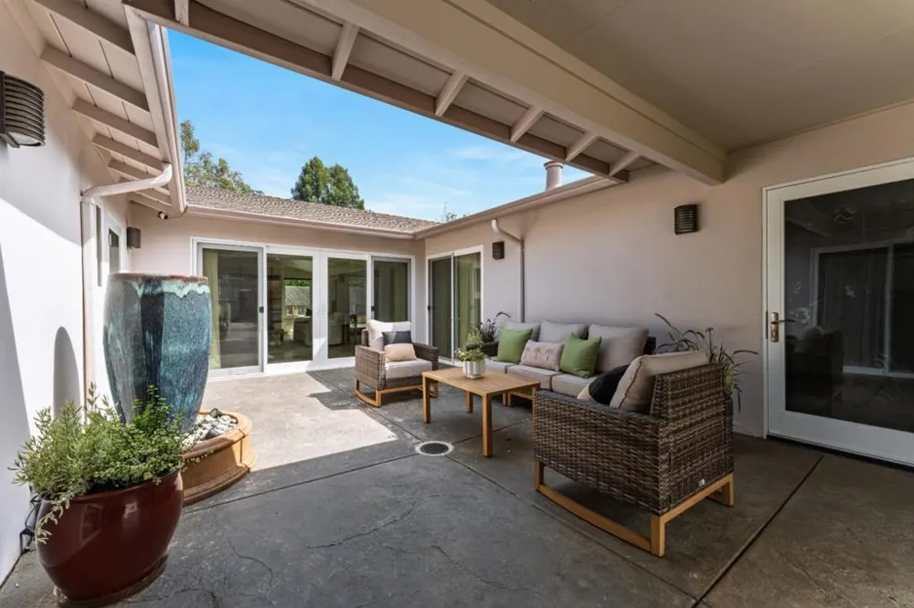 250 Segre Place Santa Cruz, CA 95060