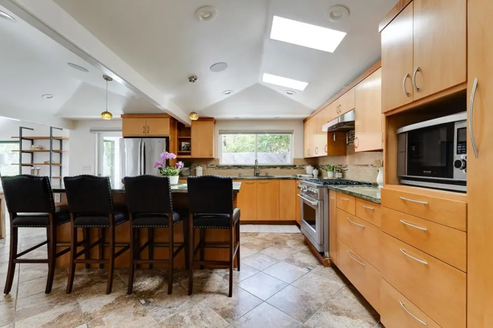 250 Segre Place Santa Cruz, CA 95060