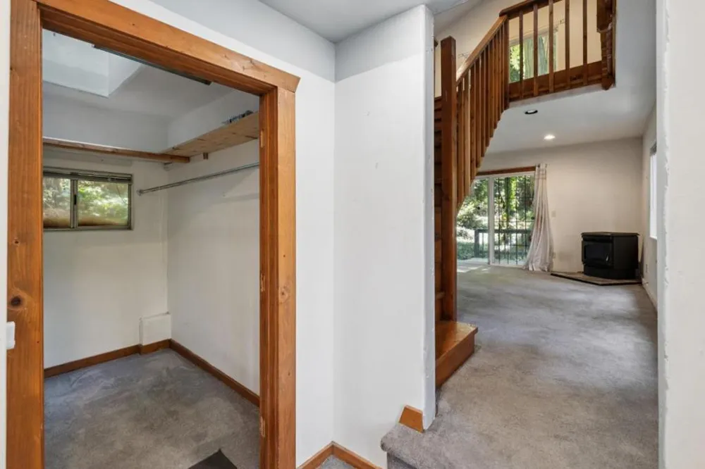 9 Sequoia Drive La Honda, CA 94020