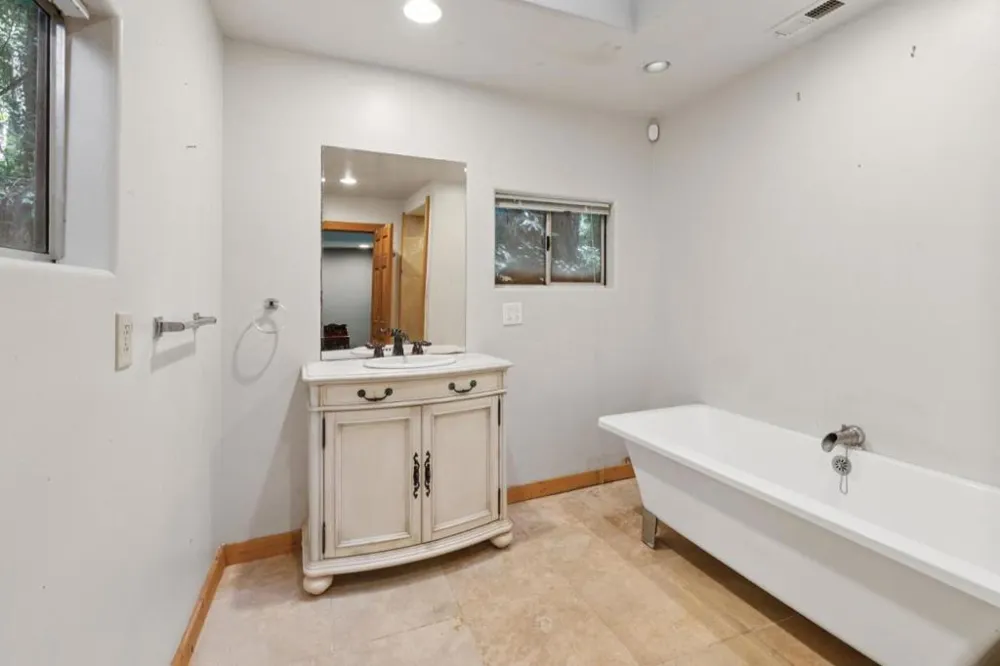 9 Sequoia Drive La Honda, CA 94020