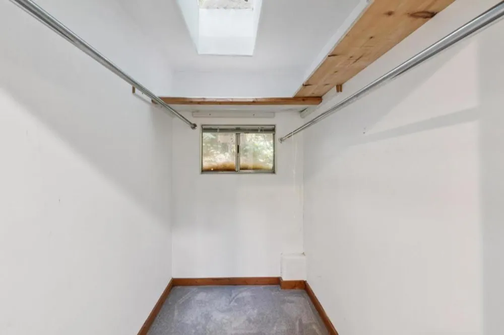 9 Sequoia Drive La Honda, CA 94020