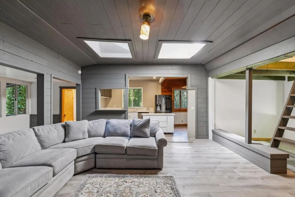 9 Sequoia Drive La Honda, CA 94020