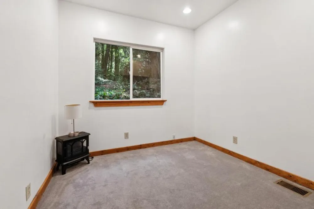 9 Sequoia Drive La Honda, CA 94020