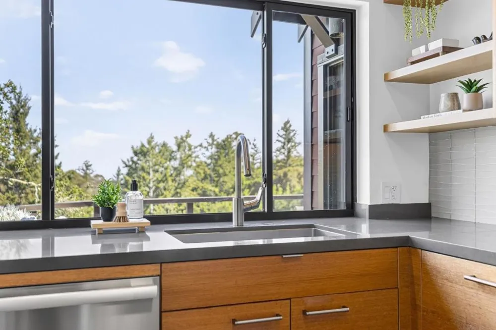 400 Endlich Drive Santa Cruz, CA 95060