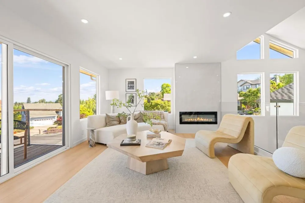 1440 Kring Way Los Altos, CA 94024