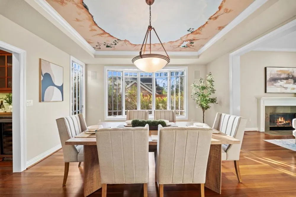 23666 Black Oak Way Cupertino, CA 95014