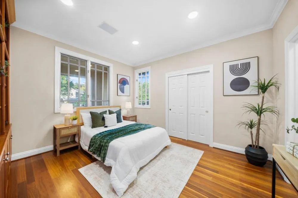 23666 Black Oak Way Cupertino, CA 95014