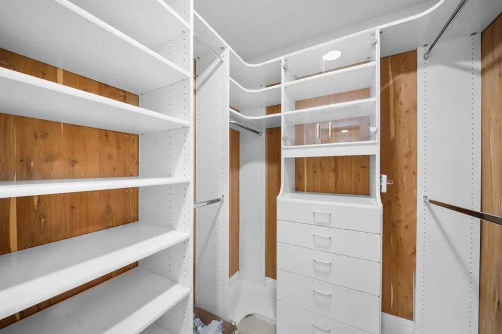 23666 Black Oak Way Cupertino, CA 95014