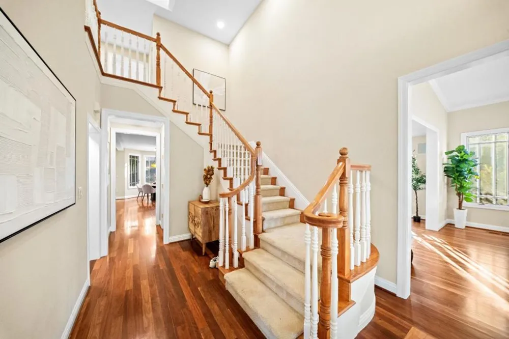 23666 Black Oak Way Cupertino, CA 95014
