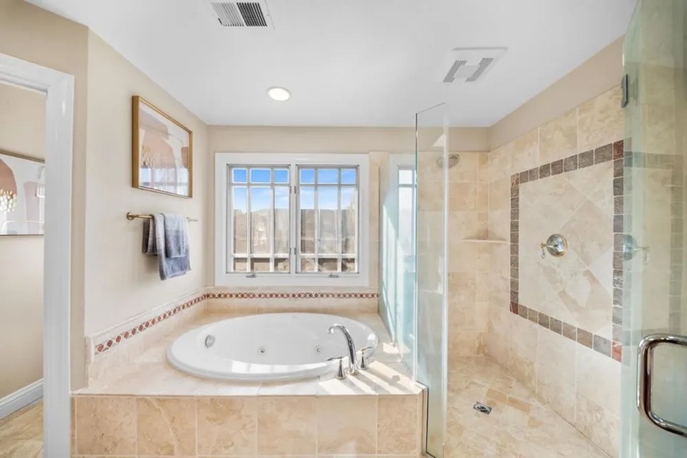 23666 Black Oak Way Cupertino, CA 95014