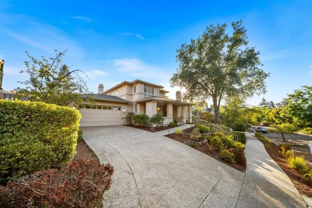 23666 Black Oak Way Cupertino, CA 95014