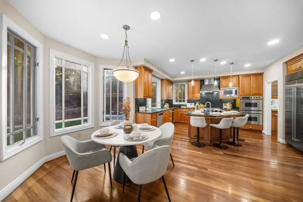 23666 Black Oak Way Cupertino, CA 95014