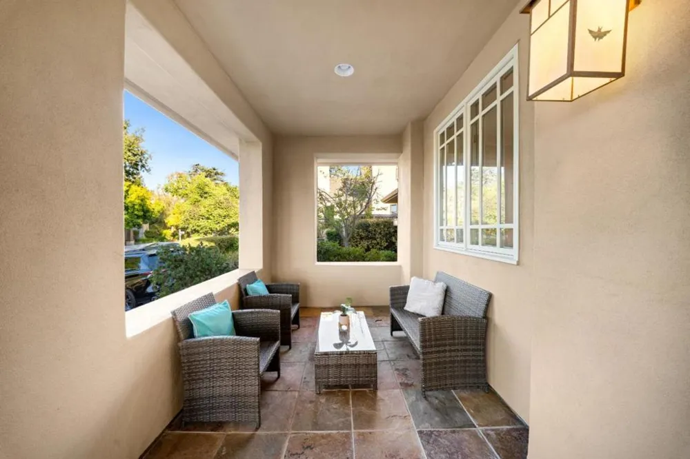 23666 Black Oak Way Cupertino, CA 95014