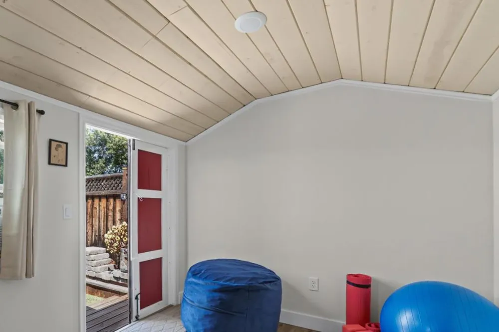 1370 Matador Drive Hollister, CA 95023