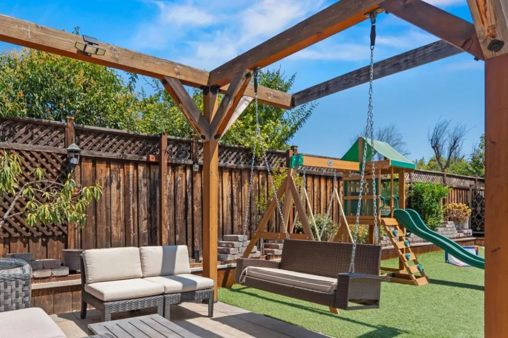 1370 Matador Drive Hollister, CA 95023