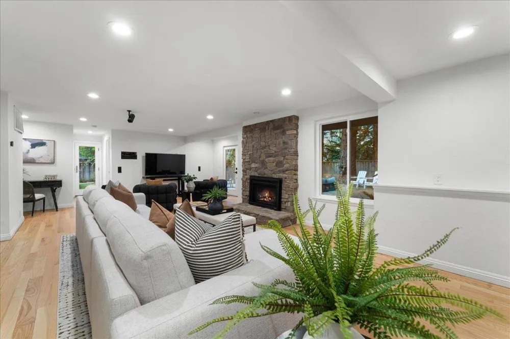 14608 Golf Links Drive Los Gatos, CA 95032
