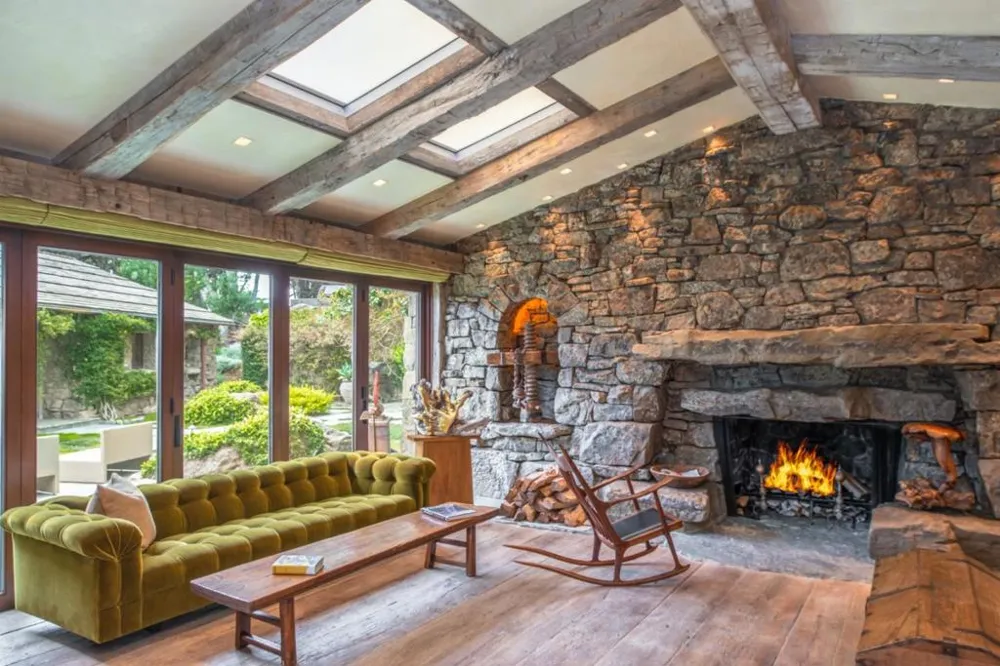 163 Spindrift Road Carmel, CA 93923