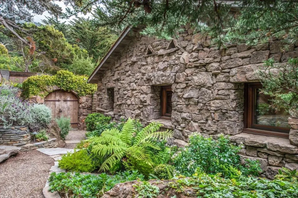 163 Spindrift Road Carmel, CA 93923