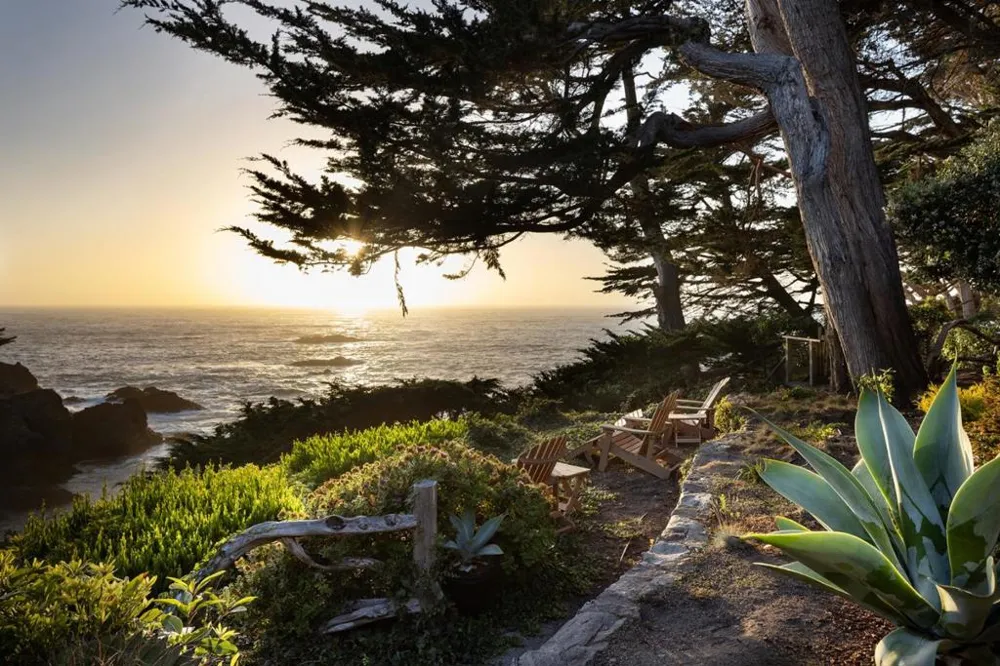 163 Spindrift Road Carmel, CA 93923