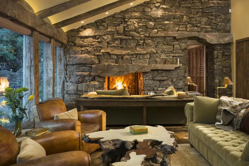 163 Spindrift Road Carmel, CA 93923