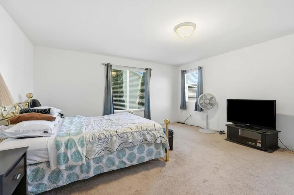 290 Heartland Drive Hollister, CA 95023