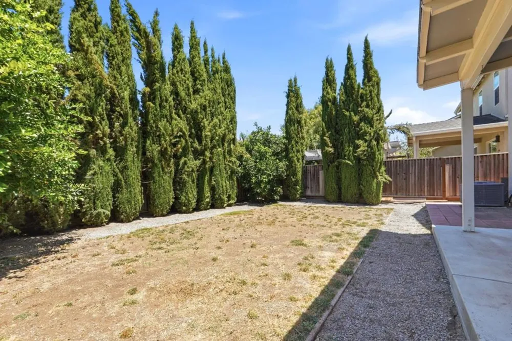 290 Heartland Drive Hollister, CA 95023