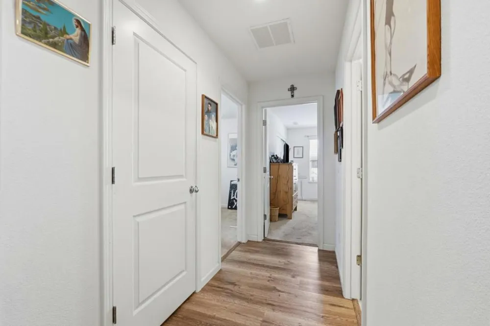 290 Heartland Drive Hollister, CA 95023