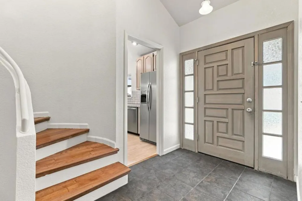 452 W Sunnyoaks Avenue Campbell, CA 95008
