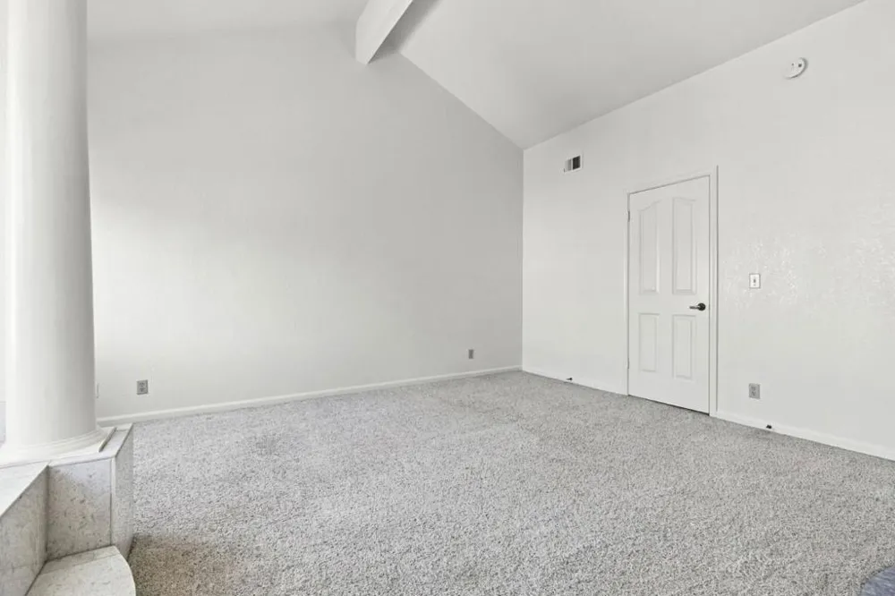 452 W Sunnyoaks Avenue Campbell, CA 95008