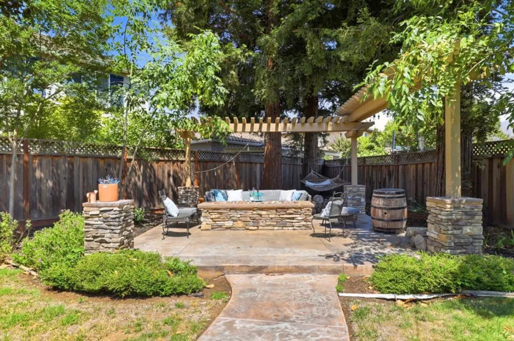 1301 Peregrine Drive Gilroy, CA 95020