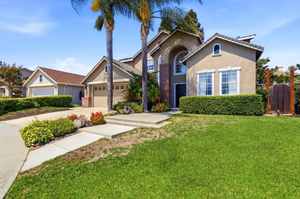 1301 Peregrine Drive Gilroy, CA 95020