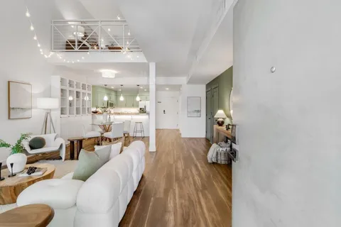 125 Patterson Street #127